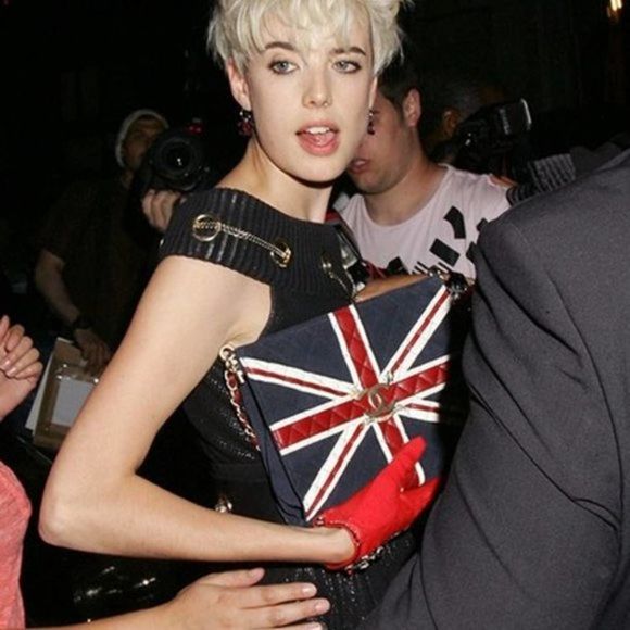 โโ CHANEL Union Jack UK Bag British Flag suede vintage London CC Shoulder/clutch - Picture 16 of 16